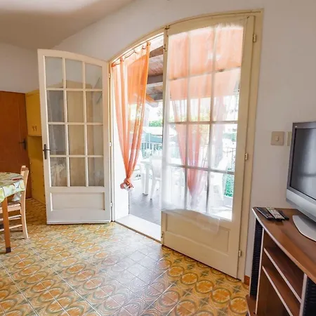 3-zi-fehaus, Im Erdgeschoss, Mit Grossem Garten, Grill Und Klimaanlage * Lido di Volano