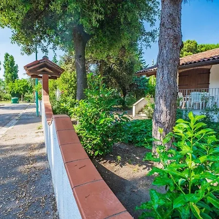Holiday home 3-zi-fehaus, Im Erdgeschoss, Mit Grossem Garten, Grill Und Klimaanlage Lido di Volano