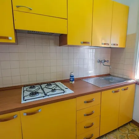 Holiday home 3-zi-fehaus, Im Erdgeschoss, Mit Grossem Garten, Grill Und Klimaanlage Lido di Volano